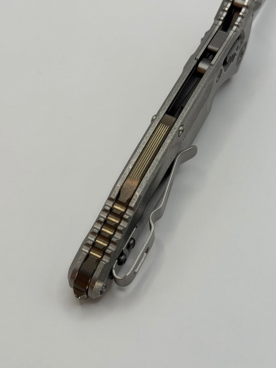 SOCOM DELTA RAM-LOK SPEAR POINT MARFIONE SELECT STONEWASH FINISH STONEWASH FINISH TITANIUM W/ BRONZE TITIANIUM ACCENTS DOUBLE VAPOR BLAST STAINLESS